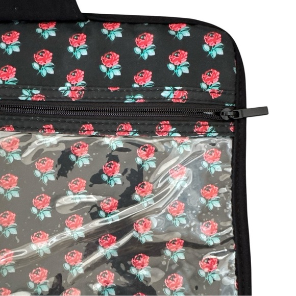 Vera Bradley Grand Hanging Organizer - Picture 5 of 5